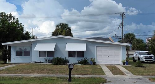 141 Duxbury Ave, PORT CHARLOTTE, FL, 33952-8328 | Card Image