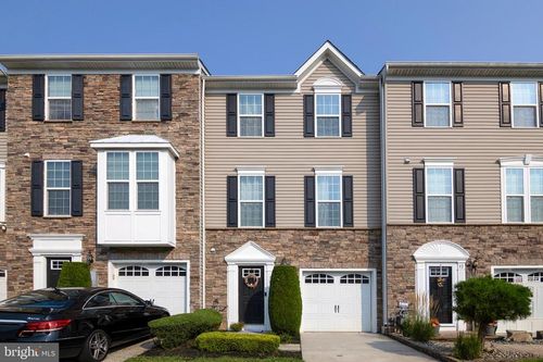 14 Village Green Ln, SICKLERVILLE, NJ, 08081-1633 | Card Image