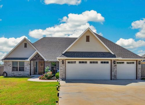 5523 Aspen, Bartlesville, OK, 74006-6999 | Card Image