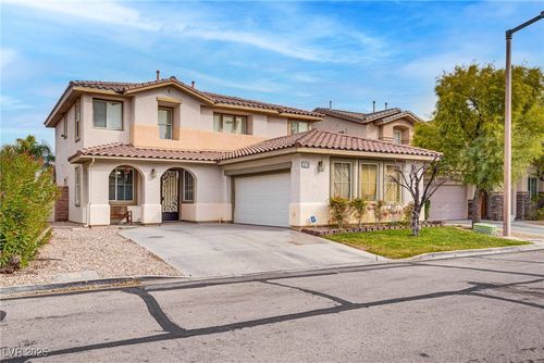 3716 Honey Crest Dr, Las Vegas, NV, 89135-7804 | Card Image