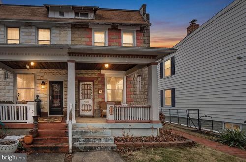717 Motter Ave, FREDERICK, MD, 21701-4512 | Card Image