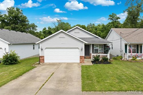 510 N Combs Ave, Collinsville, IL, 62234-3331 | Card Image