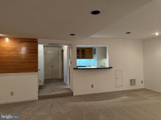 7820 Whiterim Ter, Townhouse with 3 bedrooms, 4 bathrooms and null parking in POTOMAC MD | Image 4
