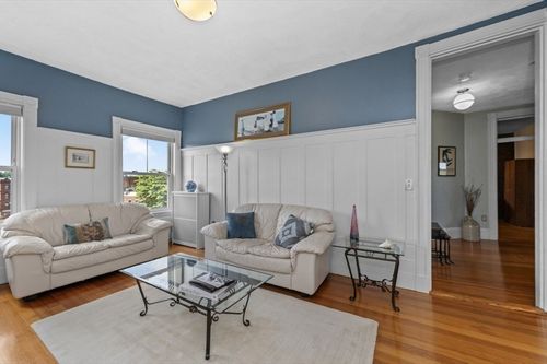 apt-8-14 Linden St, Brookline, MA, 02445-7813 | Card Image