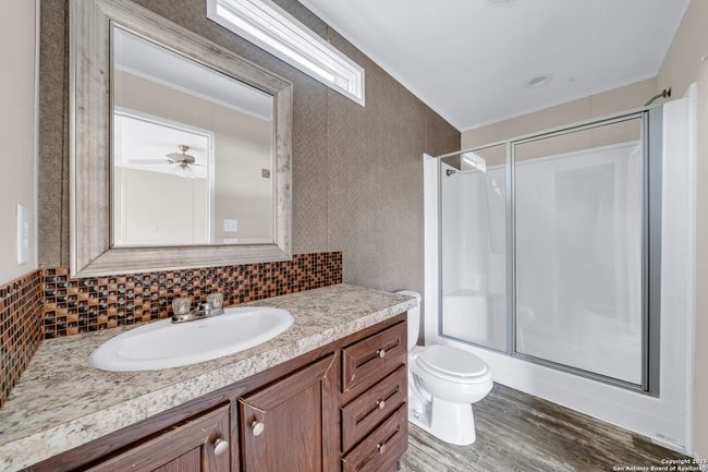 6 River Bluff Dr, House other with 4 bedrooms, 3 bathrooms and null parking in Lytle TX | Image 26