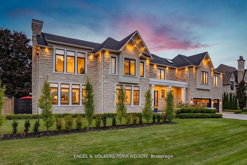 178 Patton St, King City, ON, L7B1H2 | Card Image