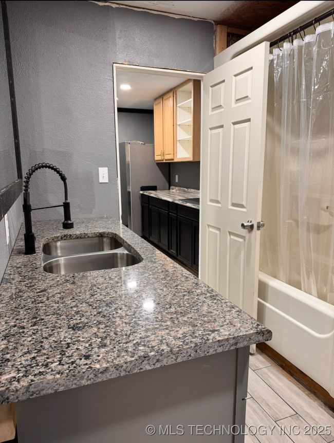 603 Lake Murray Dr E, Home with 0 bedrooms, 0 bathrooms and null parking in Ardmore OK | Image 11