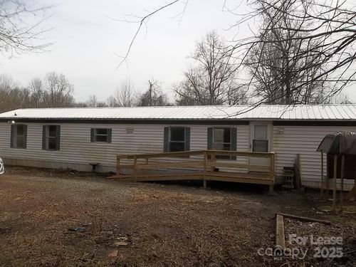 146 Thornwood Ln, Stanley, NC, 28164-9438 | Card Image