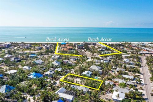 713-711-713 Cardium St, SANIBEL, FL, 33957-6703 | Card Image