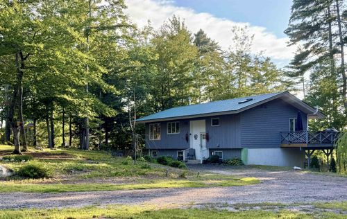 22 Hillside St, Fryeburg, ME, 04037-1104 | Card Image