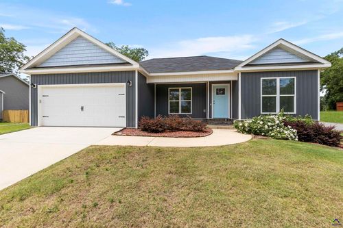 115 Plantation Dr, Cochran, GA, 31014-6859 | Card Image