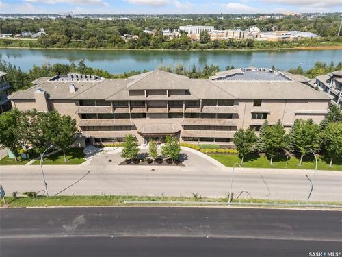 236-623 Saskatchewan Cres W, Saskatoon, SK, S7M0A5 | Card Image