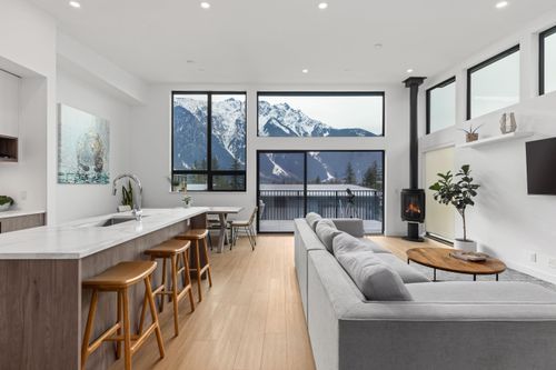 44-4000 Sunstone Way, Pemberton, BC, V0N2L3 | Card Image