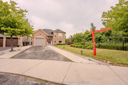 48 Ridgemore Cres, Brampton, ON, L7A2L4 | Card Image