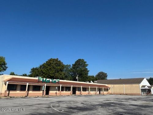 109-115-109 Henderson Drive, Jacksonville, NC, 28540 | Card Image