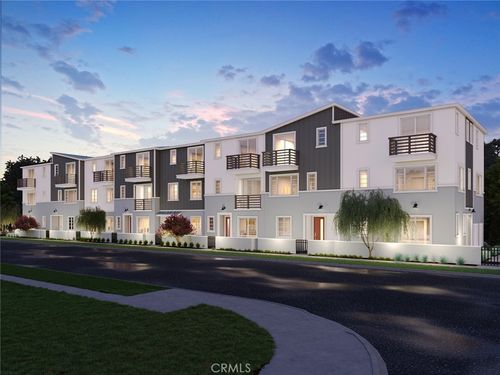 1474 W Longview Ln, San Pedro, CA, 90732-6100 | Card Image