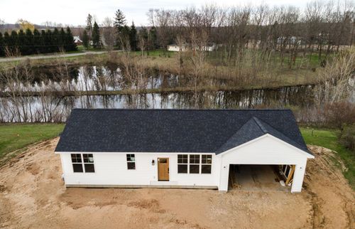11639 E Bear Meadows Dr Se, Alto, MI, 49302-9083 | Card Image