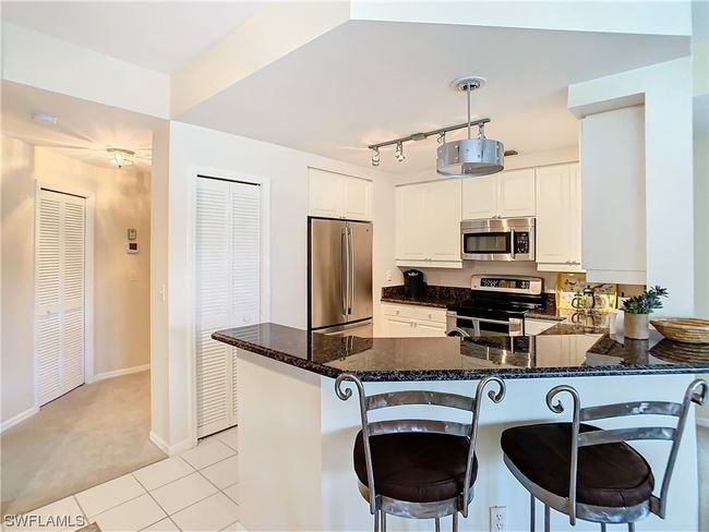 APT-104 - 1190 Egrets Walk Cir, Condo with 2 bedrooms, 2 bathrooms and null parking in NAPLES FL | Image 12