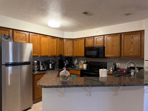 1608 Oakfield Dr, Ann Arbor, MI, 48108-3382 | Card Image