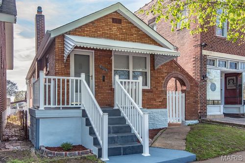 5920 Morganford Rd, Saint Louis, MO, 63116-2940 | Card Image