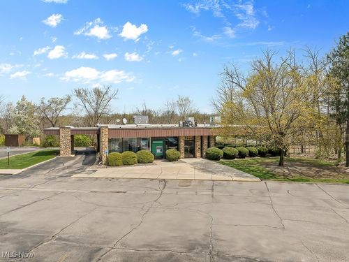 ste-8-11221 Pearl Rd, Strongsville, OH, 44136-3344 | Card Image