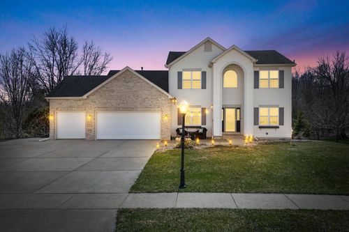 511 Acacia Drive Drive, SAUKVILLE, WI, 53024 | Card Image