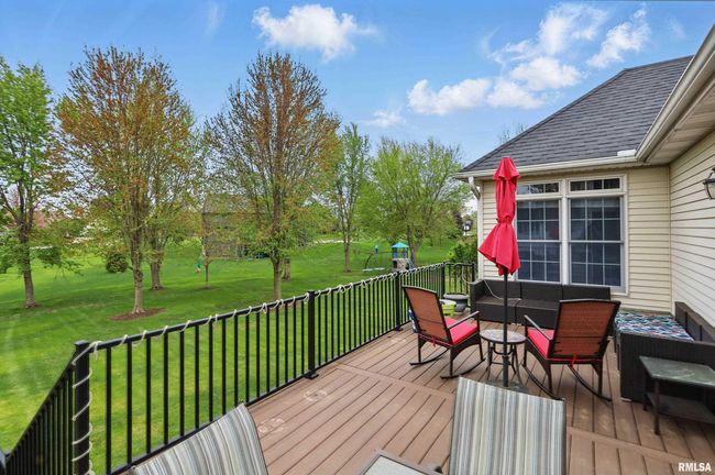 2139 Cromwell Cir, House other with 5 bedrooms, 5 bathrooms and null parking in Davenport IA | Image 35