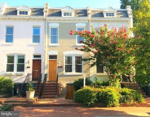 3254 Q St Nw, WASHINGTON, DC, 20007-3032 | Card Image