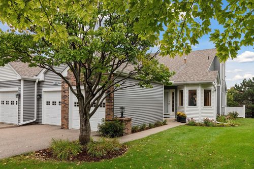 900 Windemere Way, Burnsville, MN, 55306-6160 | Card Image
