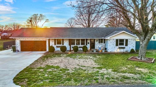 404 Highland Ave, Monett, MO, 65708-2443 | Card Image