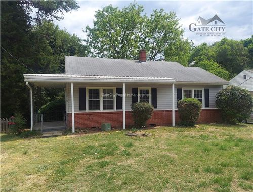 1218 Guyer St, High Point, NC, 27262-3426 | Card Image