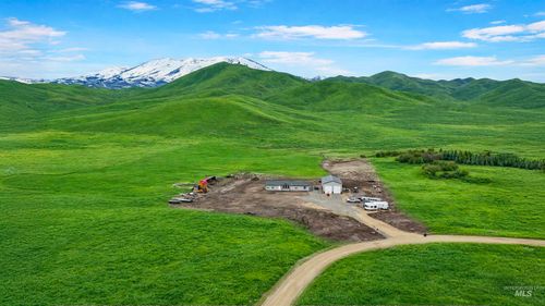 161 Horseshoe Loop W, Fairfield, ID, 83327 | Card Image