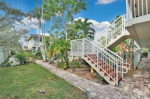 apt-5-1424 Holly Heights Dr, Fort Lauderdale, FL, 33304-4744 | Card Image
