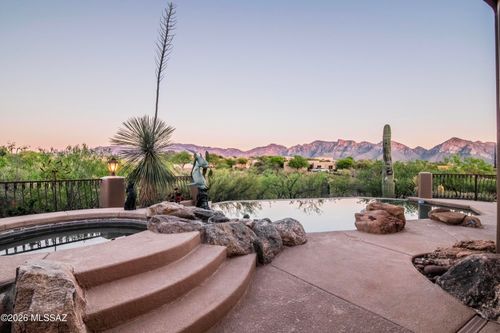 12107 N Sliding Rock Pl, Oro Valley, AZ, 85755-6567 | Card Image