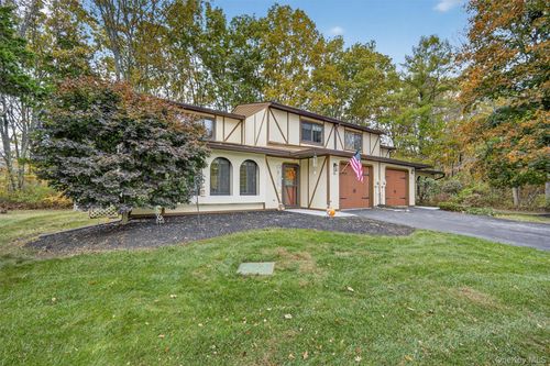 apt-55-119 Stringham Rd, Lagrangeville, NY, 12540-5538 | Card Image