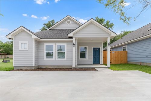 1805 Pin Oak St, Bryan, TX, 77803-5527 | Card Image