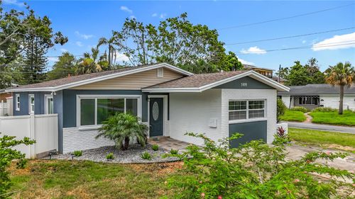 1899 Montana Ave Ne, SAINT PETERSBURG, FL, 33703-3341 | Card Image