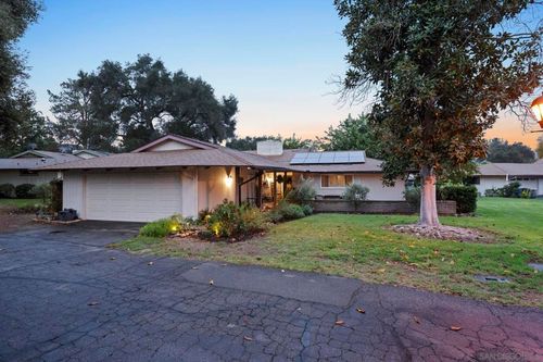 15439 Still Brook Ln, Pauma Valley, CA, 92061-9519 | Card Image
