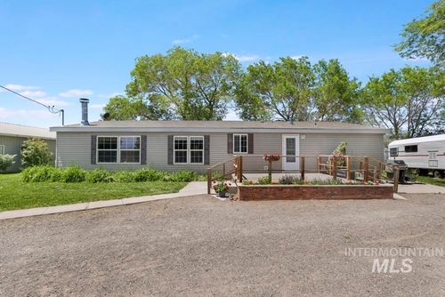 1686 S 600 W, Oakley, ID, 83346 | Card Image