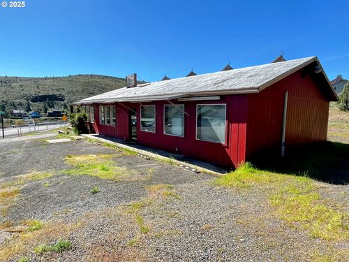 99 3rd St, Maupin, OR, 97037-9248 | Card Image