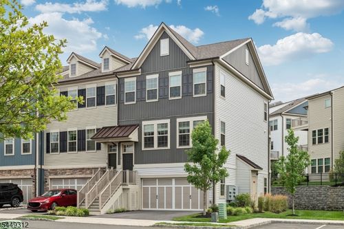 14 Marigold Ct, Warren, NJ, 07059-3901 | Card Image