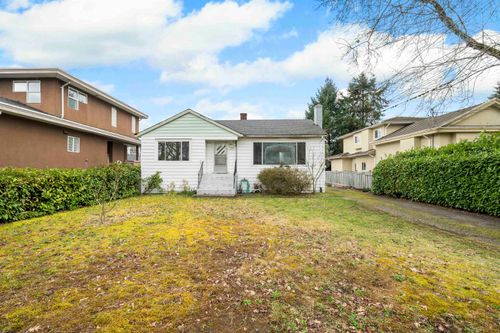 1371 Duthie Ave, Burnaby, BC, V5A2R5 | Card Image
