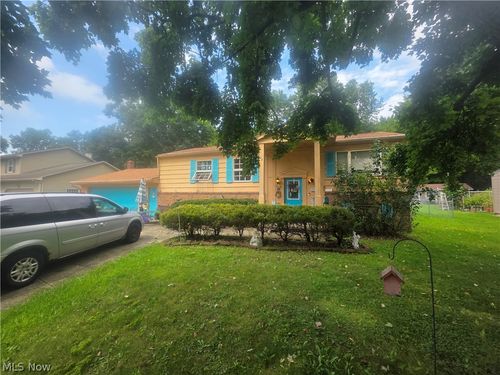 5778 Yorktown Ln, Austintown, OH, 44515-2237 | Card Image