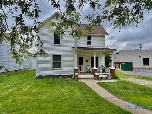 124 Morrison St, Fremont, OH, 43420-4417 | Card Image