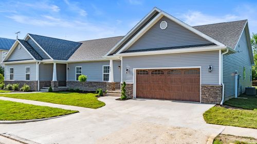 405 W Washington St, Winchester, IN, 47394-1508 | Card Image