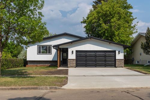 147 Mount Pleasant Drive, Camrose, AB, T4V3H8 | Card Image