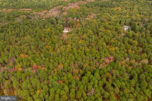 20 Sooy Place Rd, Southampton, NJ, 08088-9727 | Card Image