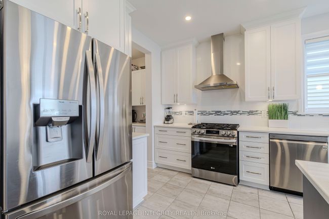 152 Finsbury Ave, House other with 5 bedrooms, 4 bathrooms and 2 parking in Ottawa ON | Image 15