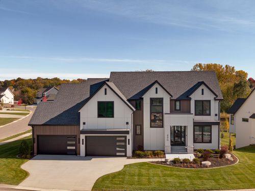16504 47th Pl N, Plymouth, MN, 55446-6005 | Card Image