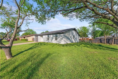 1434 Caladium Dr, Mesquite, TX, 75149-6239 | Card Image